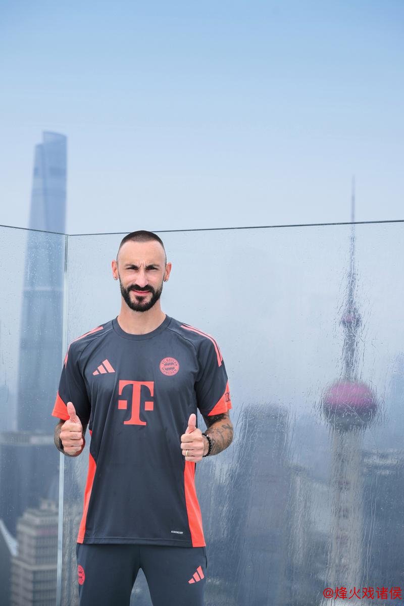 拜仁世界队今夏对阵申花浙江，小将能否打动豪门目光？