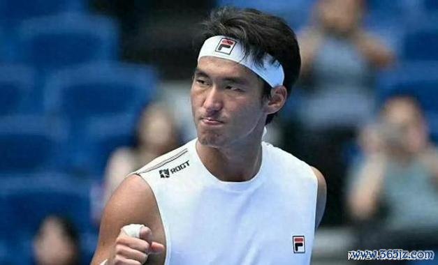 香港赛商竣程力克黄泽林 布云朝克特遗憾落败