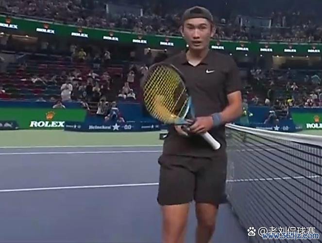 香港赛商竣程强势晋级八强 卡恰诺夫与卫冕冠军双双淘汰