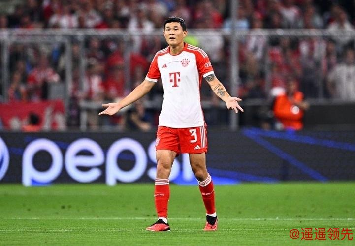 金玟哉红牌+凯恩失点，连串插曲无碍拜仁直通16强